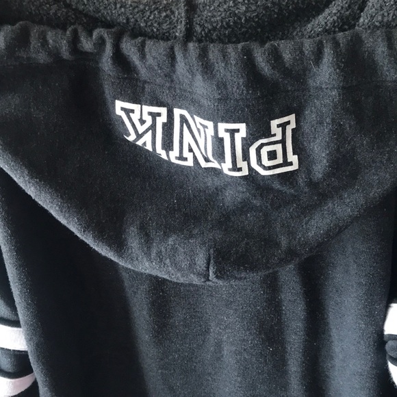 Woman’s Victoria secret pink sweatshirt size lg - Picture 6 of 8